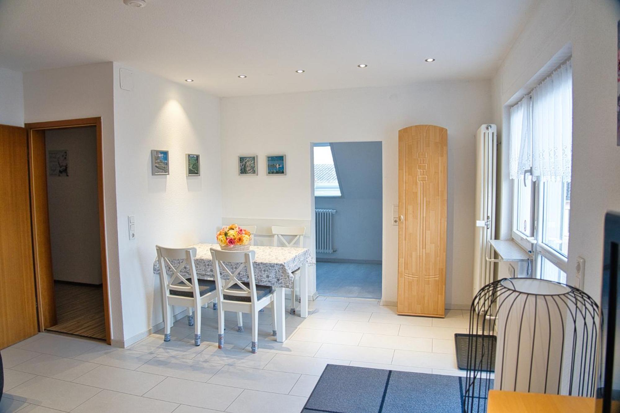 Kunibert, 120 Qm Apartment Stockach Luaran gambar